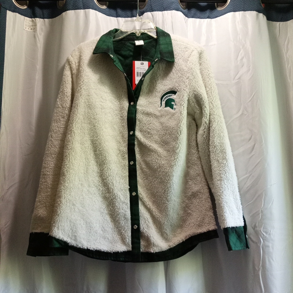 Women's Michigan State Spartans Reverseable Sherpa/Flannel Shirt Size S.